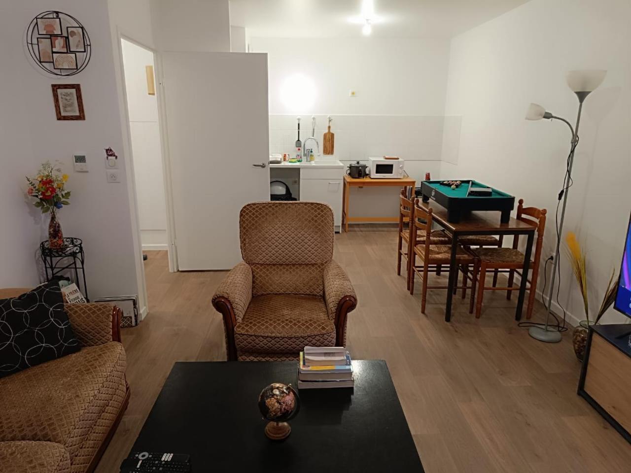 Bel Appartement Disponible Conflans-Sainte-Honorine Εξωτερικό φωτογραφία